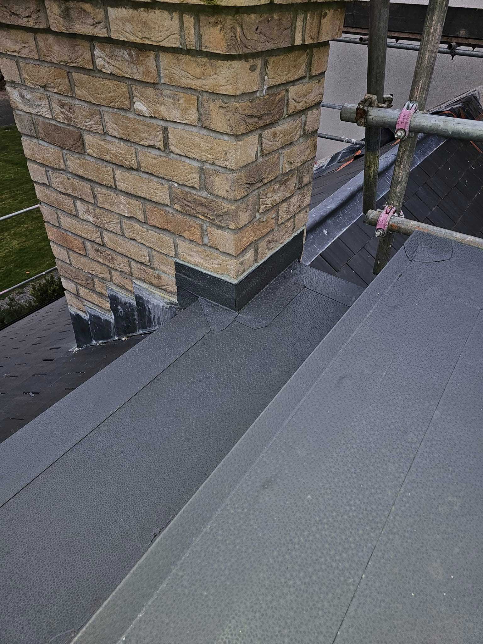 rubber roof installation